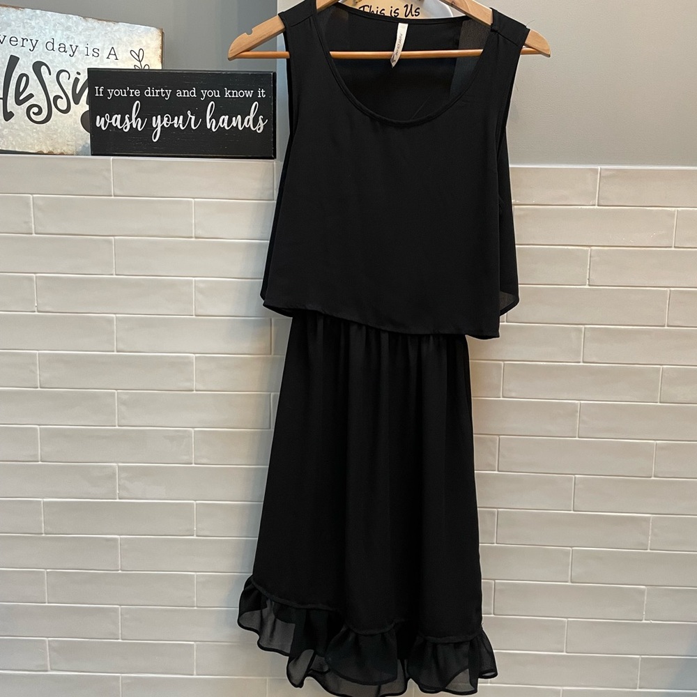 Paper Crane Black Sheer Sleeveless Dress